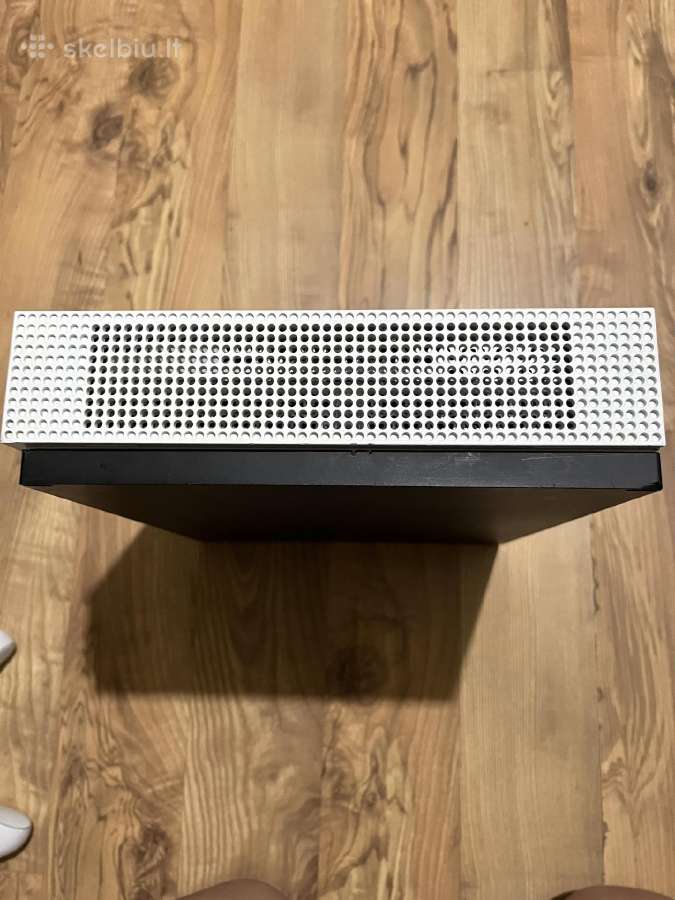 Xbox One S 500gb konsolė + pultelis - nuotraukos Nr. 3