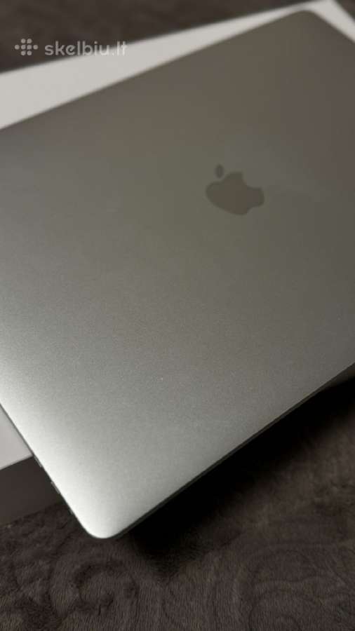 MacBook Pro 15 (2018) i7 16 GB RAM 256 GB S - nuotraukos Nr. 2