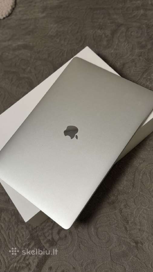 MacBook Pro 15 (2018) i7 16 GB RAM 256 GB S - nuotraukos Nr. 5