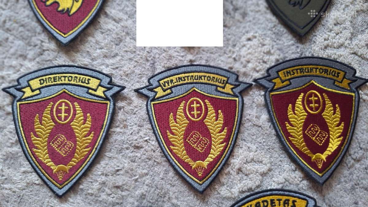 Gen. P. Plechaviciaus kadetų antsiuvai - nuotraukos Nr. 4