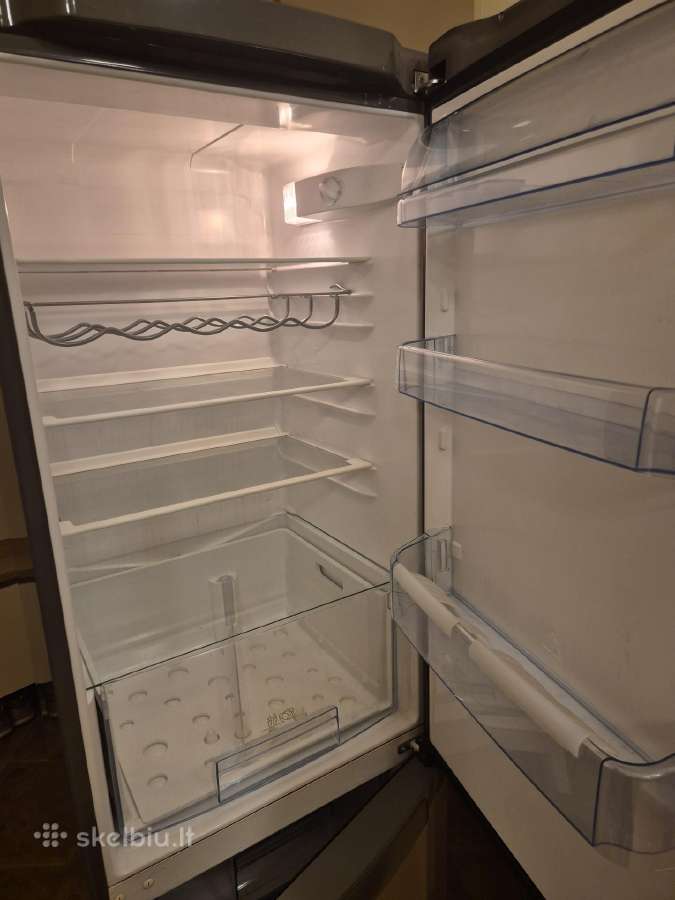 Tvarkingas ir talpus Electrolux šaldytuvas - nuotraukos Nr. 3