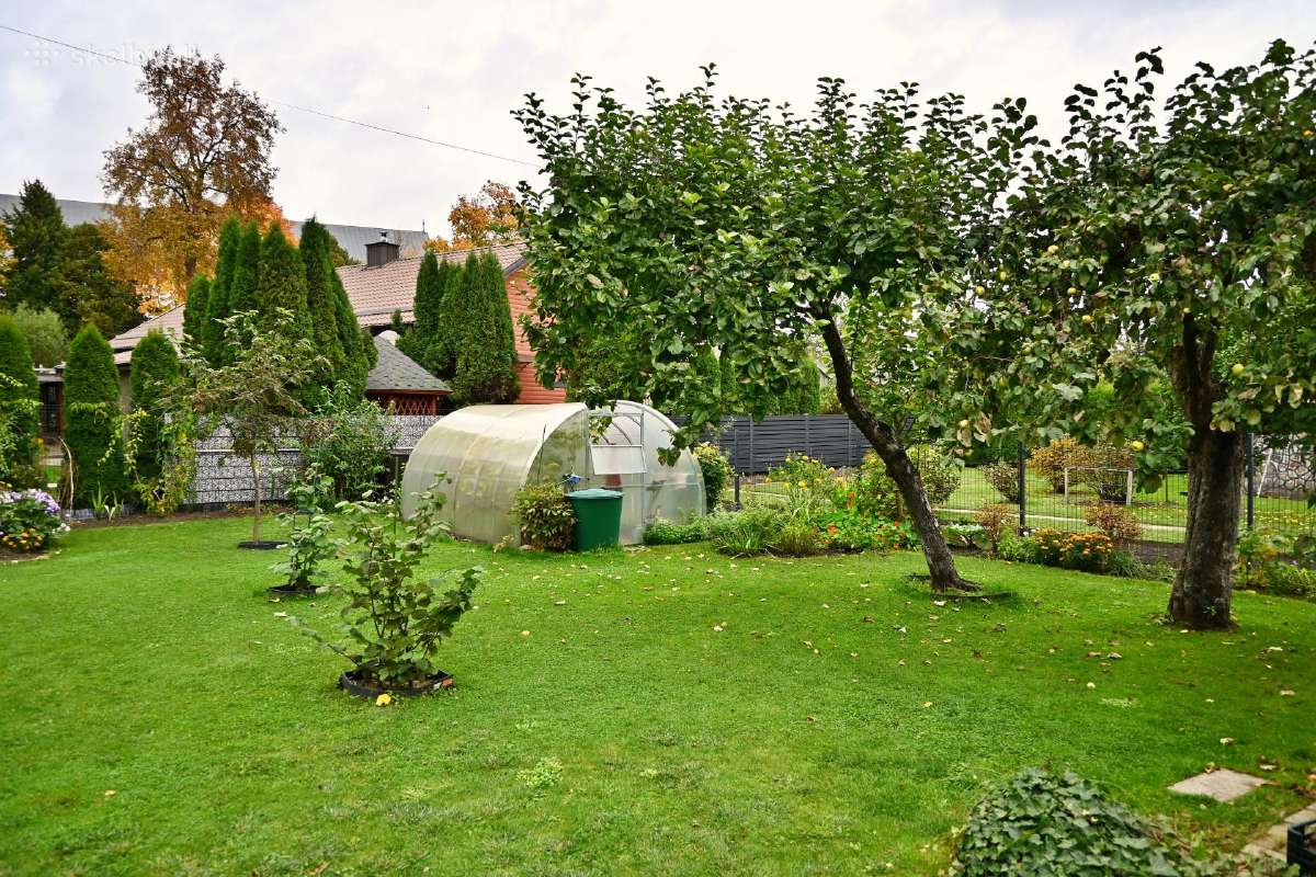 Tvarkingas namas Viekšnių centre - nuotraukos Nr. 31
