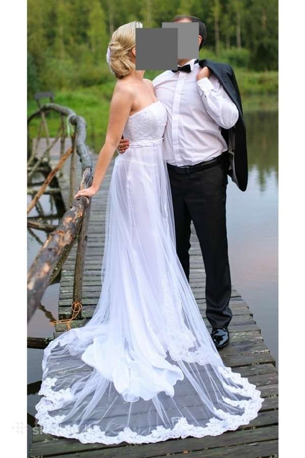 Dizainerės kurta vestuvinė suknelė tik 200€