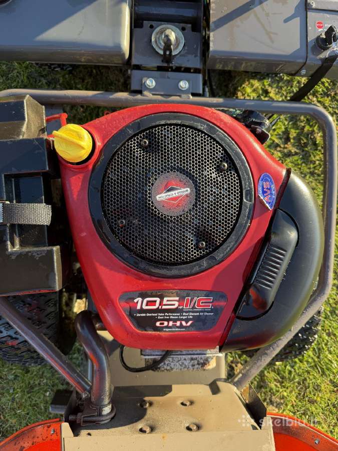 Husqvarna rider 11 - nuotraukos Nr. 4