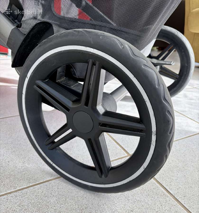 Joolz Geo vezimas 2in1 + Maxi Cosi auto kedute - nuotraukos Nr. 11