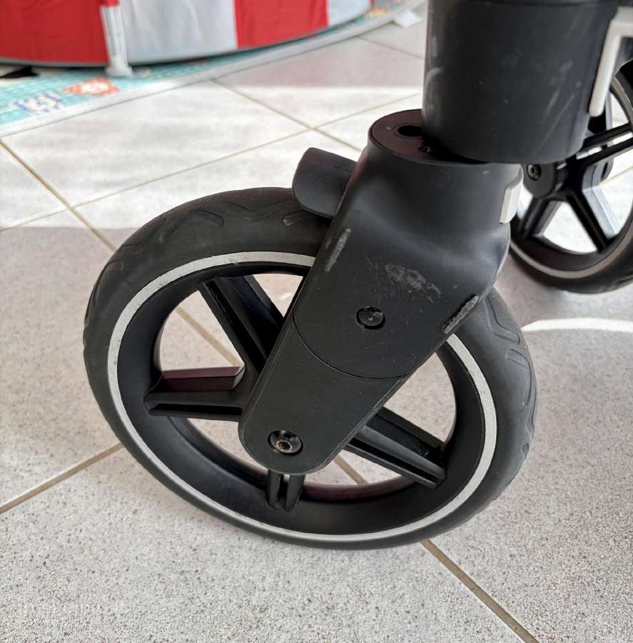 Joolz Geo vezimas 2in1 + Maxi Cosi auto kedute - nuotraukos Nr. 12