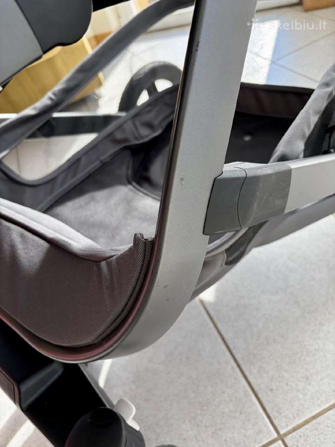 Joolz Geo vezimas 2in1 + Maxi Cosi auto kedute - nuotraukos Nr. 15