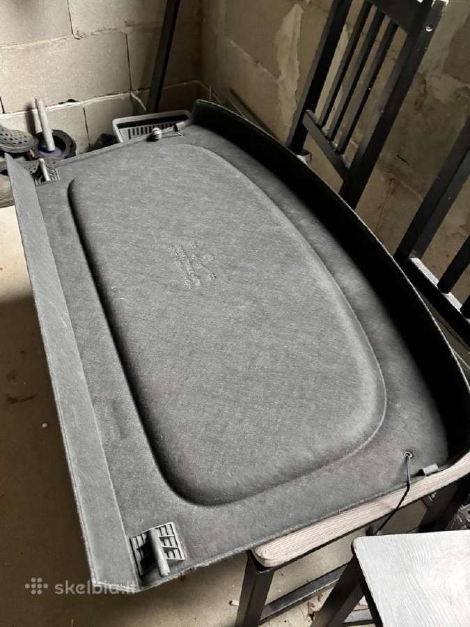 Volkswagen Tiguan 2008/2009 m. bagažinės lentyna - nuotraukos Nr. 2