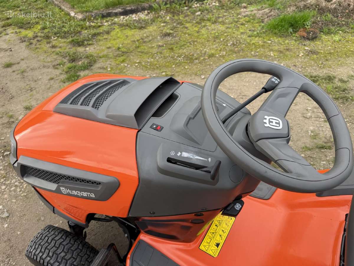 Sodo traktoriukas Husqvarna Tc238t - nuotraukos Nr. 8