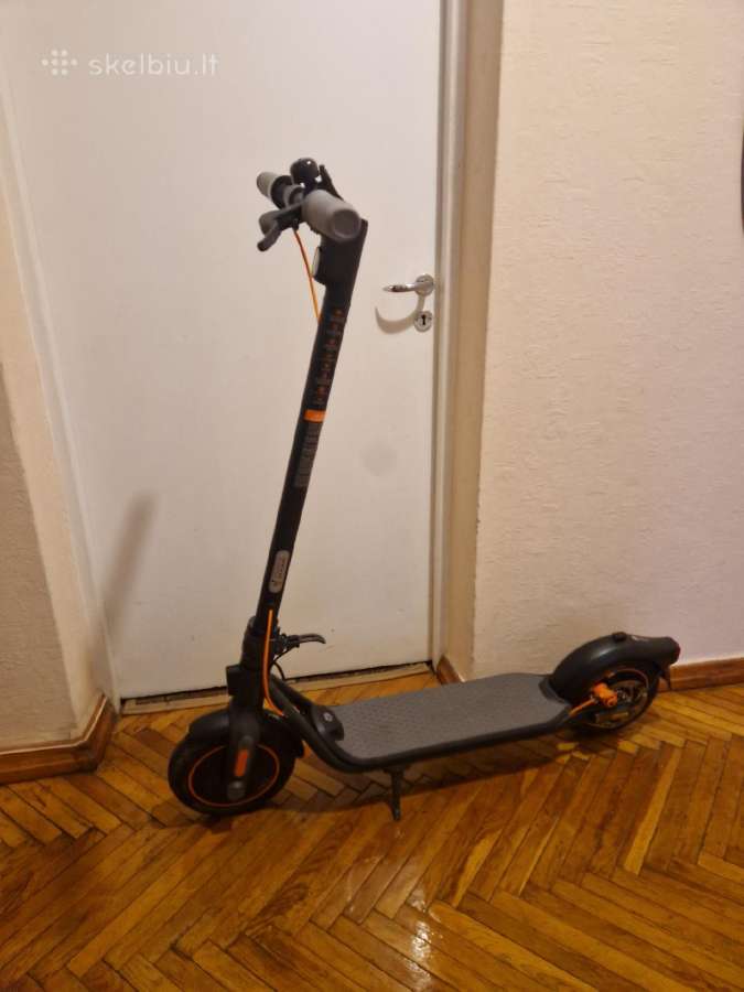 Ninebot F40 paspirtukas - nuotraukos Nr. 2