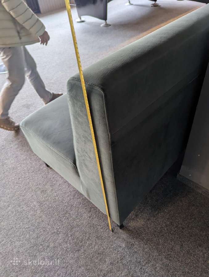 Veliūrinė sofa - nuotraukos Nr. 5