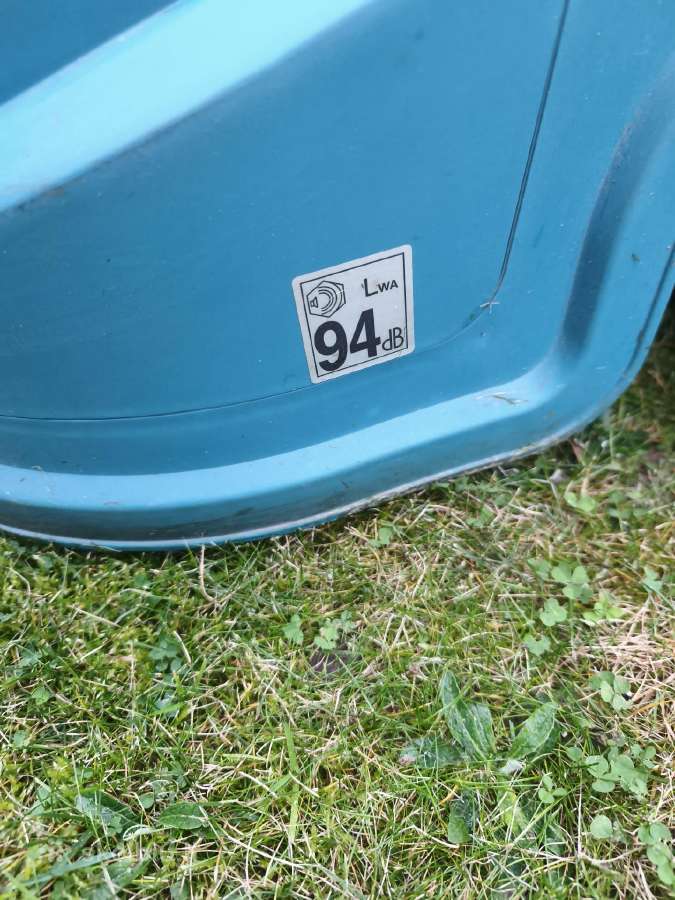 Parduodu Makita 380 žoliapjovę - nuotraukos Nr. 4