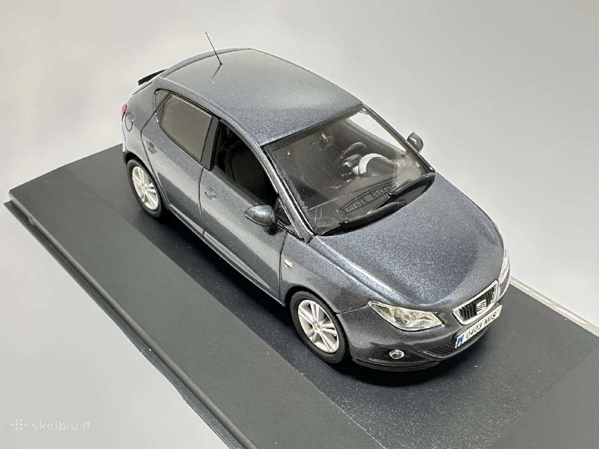 Seat Ibiza 5D 2008 pilka 1:43 Fischer - nuotraukos Nr. 5