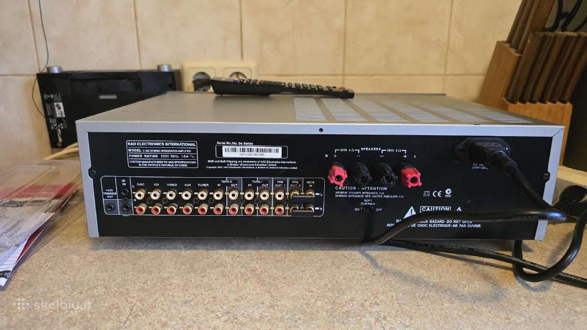 Nad C525bee stiprintuvas su distanciniu pultu. - nuotraukos Nr. 2