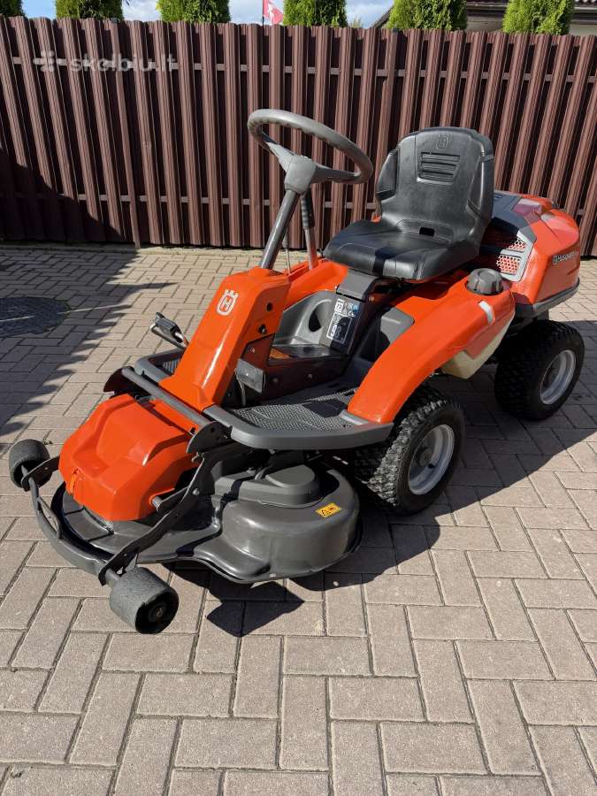 Sodo traktoriukas Husqvarna rider r214 tc - nuotraukos Nr. 4