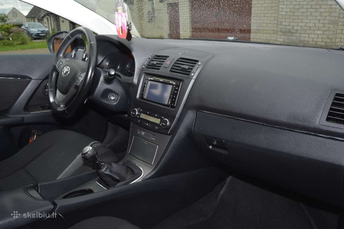 Toyota Avensis - nuotraukos Nr. 12