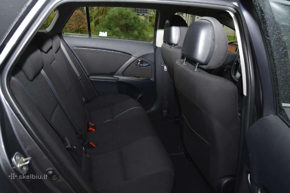 Toyota Avensis - nuotraukos Nr. 13