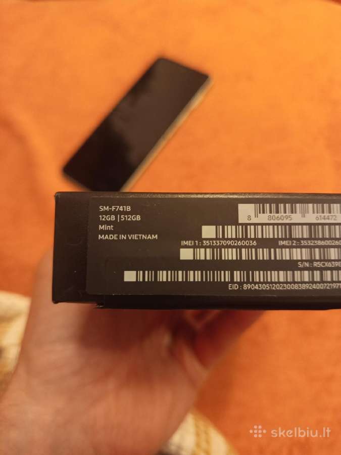 Samsung Galaxy Z Flip6, 512 GB . Būklė 10/10. - nuotraukos Nr. 7