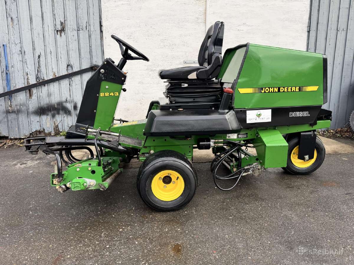 John Deere Profesionali vejos priežiūros mašina - nuotraukos Nr. 2