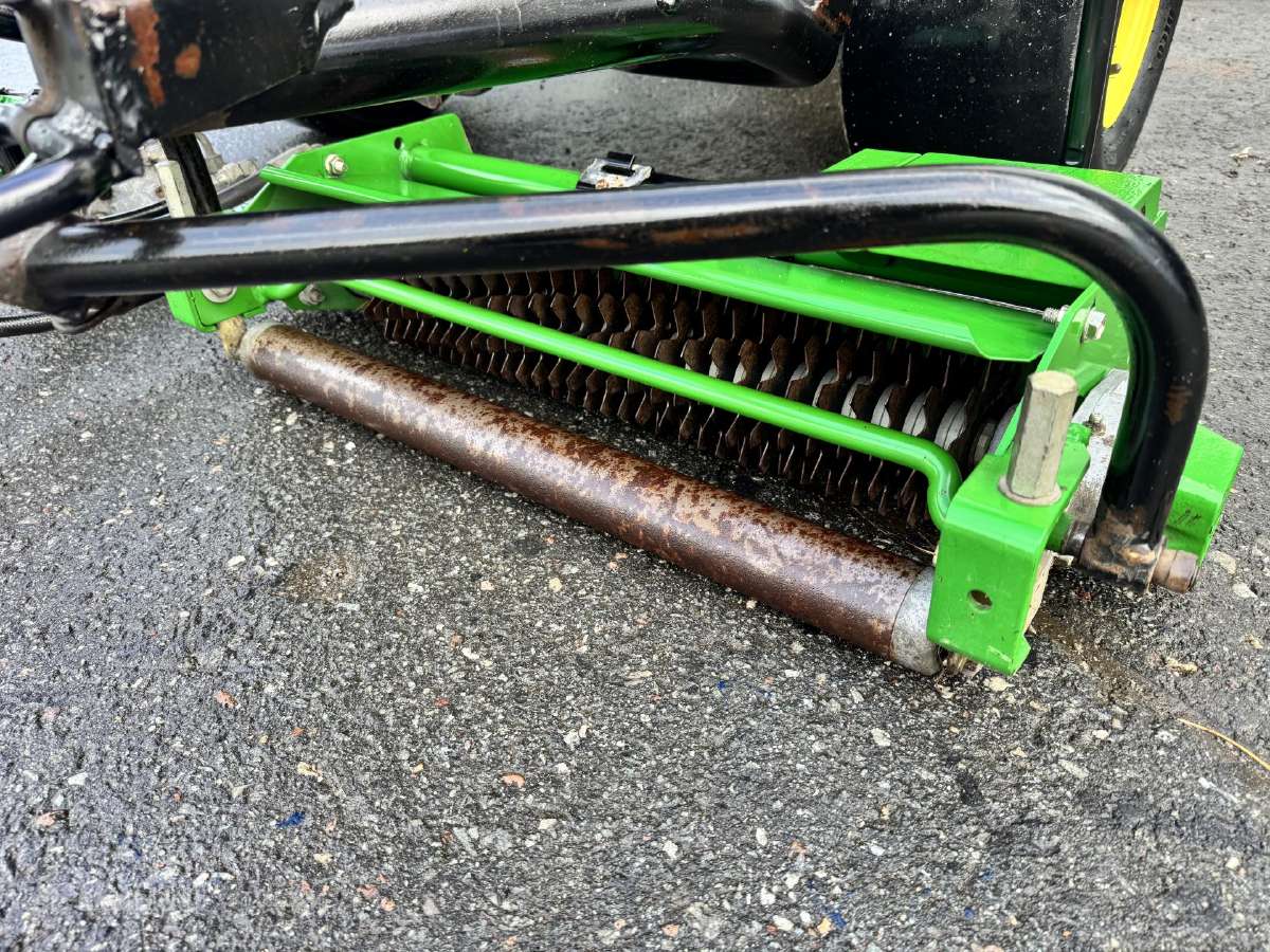 John Deere Profesionali vejos priežiūros mašina - nuotraukos Nr. 8