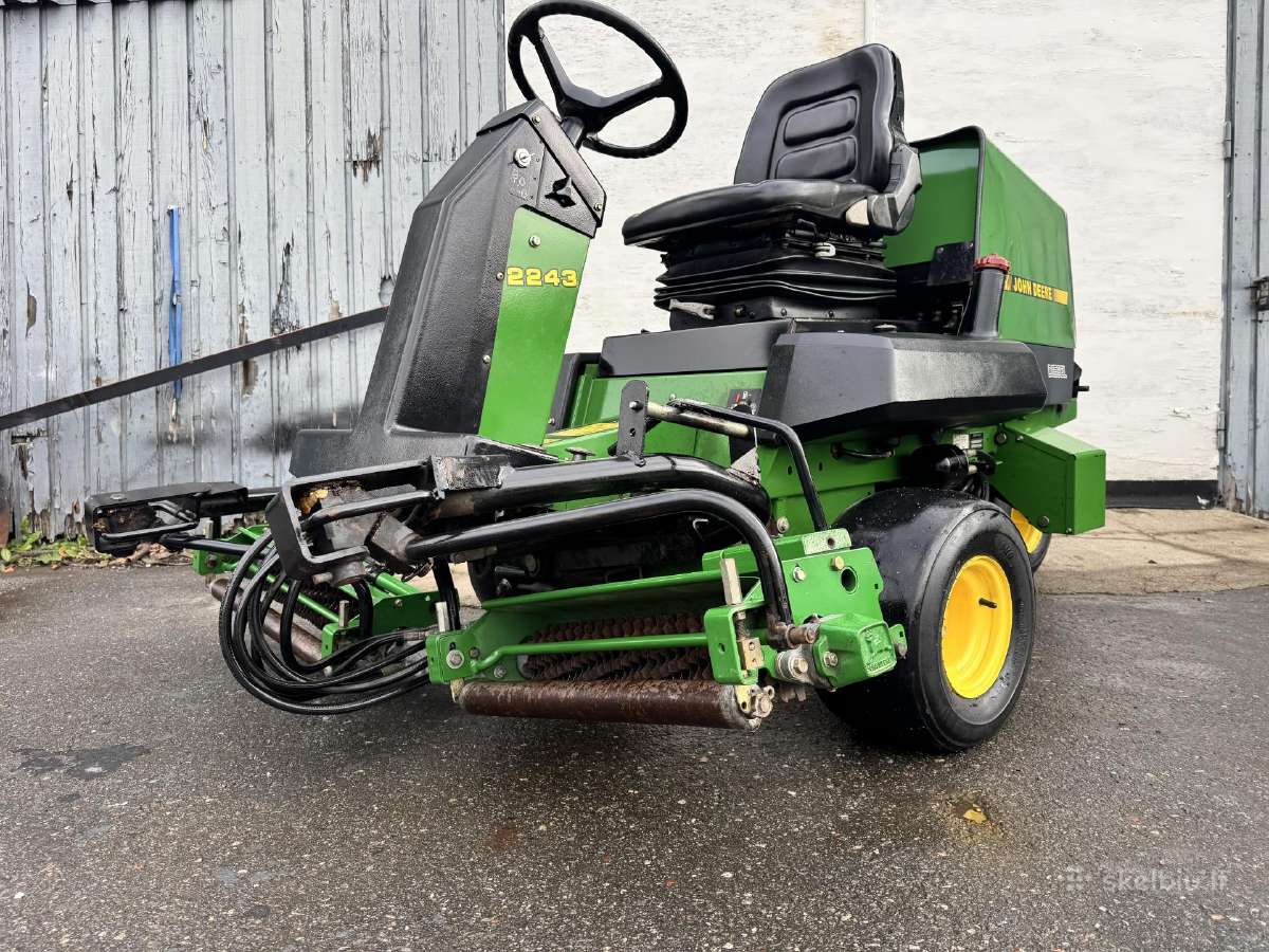 John Deere Profesionali vejos priežiūros mašina - nuotraukos Nr. 18