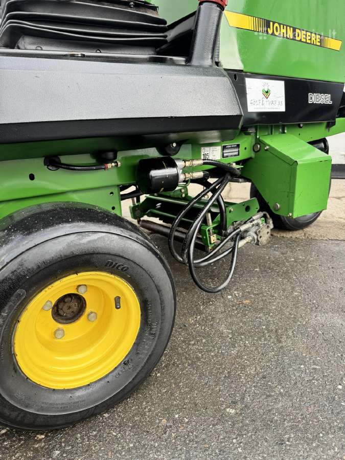 John Deere Profesionali vejos priežiūros mašina - nuotraukos Nr. 19