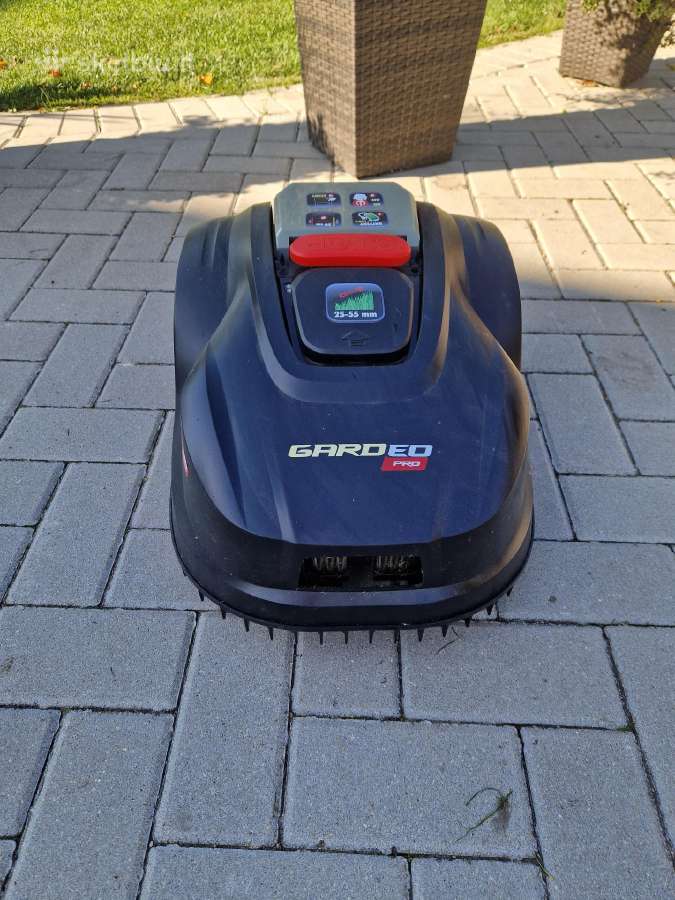 Žolės, vejos robotai - nuotraukos Nr. 13