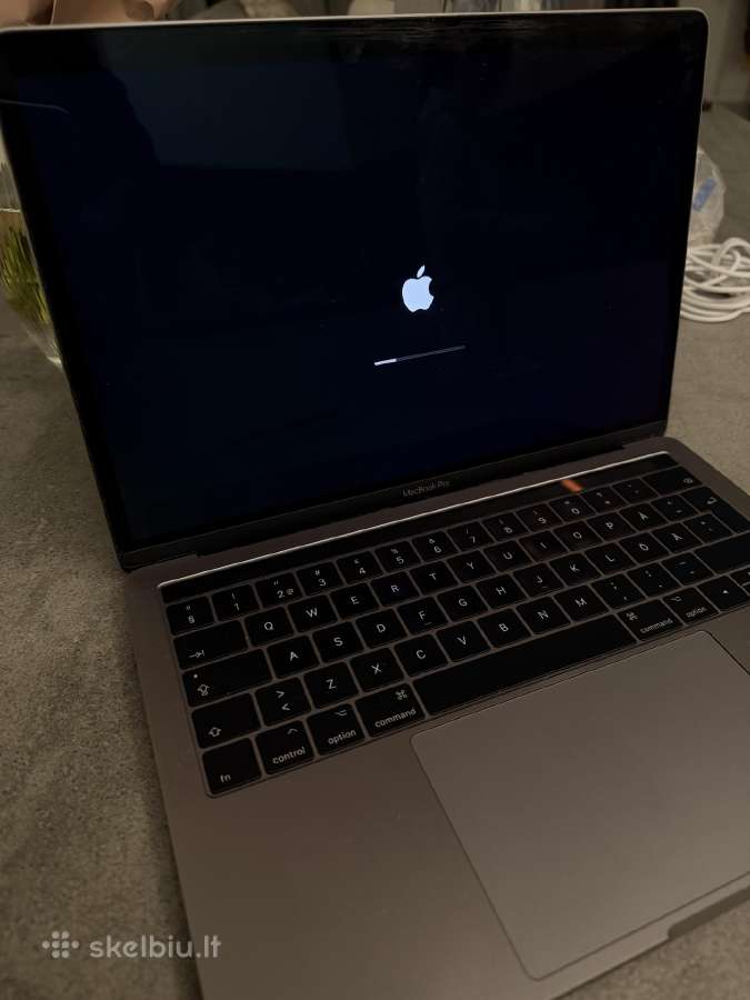 Apple MacBook Pro 13 - nuotraukos Nr. 2