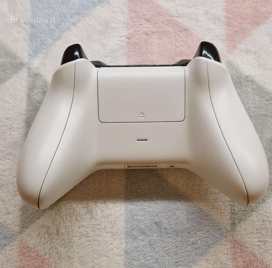 Xbox One S 500gb Komplektas su 3 žaidimais - nuotraukos Nr. 7