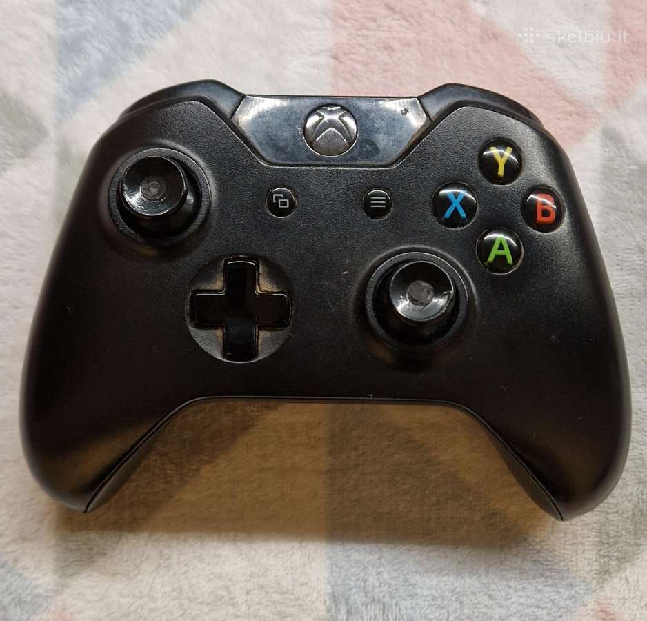 Xbox One X 1tb + 2 Pulteliai + Gta V, Fc 24, Nfs - nuotraukos Nr. 7