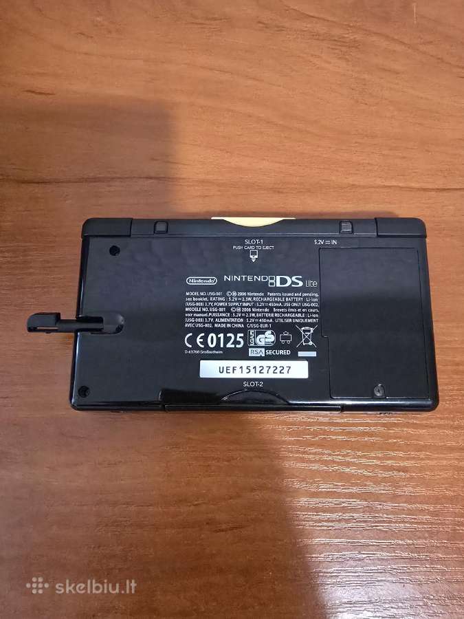 Nintendo DS Lite – modifikuota su R4 kortele - nuotraukos Nr. 4