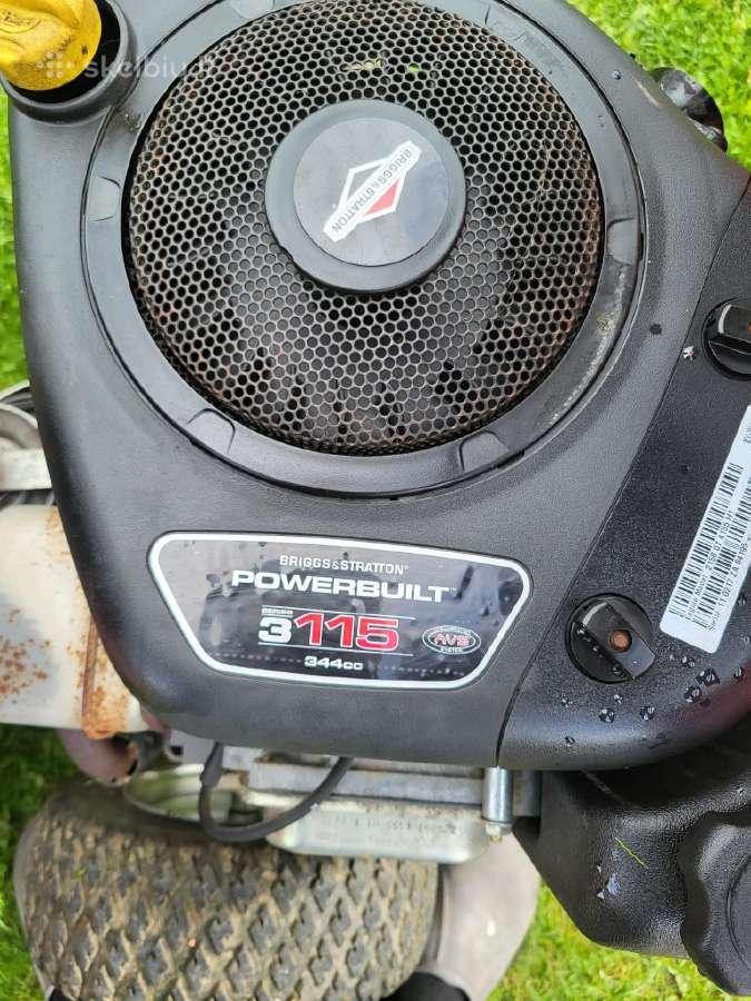 Husqvarna R111b - nuotraukos Nr. 2