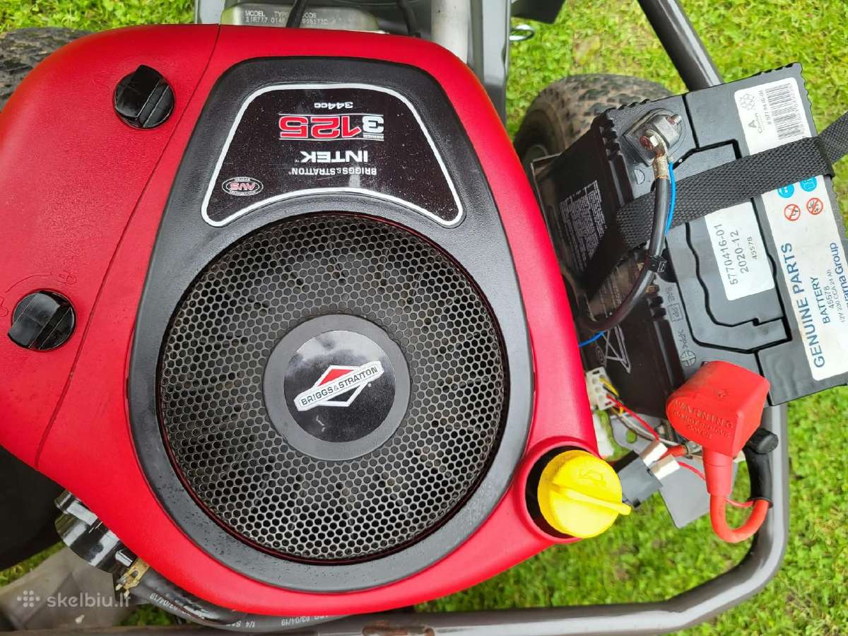 Husqvarna R213 C - nuotraukos Nr. 2