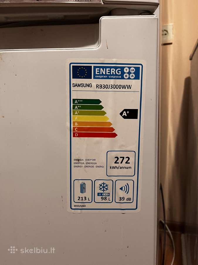 Šaldytuvas Samsung Rb30j3000ww - mažai naudotas - nuotraukos Nr. 2