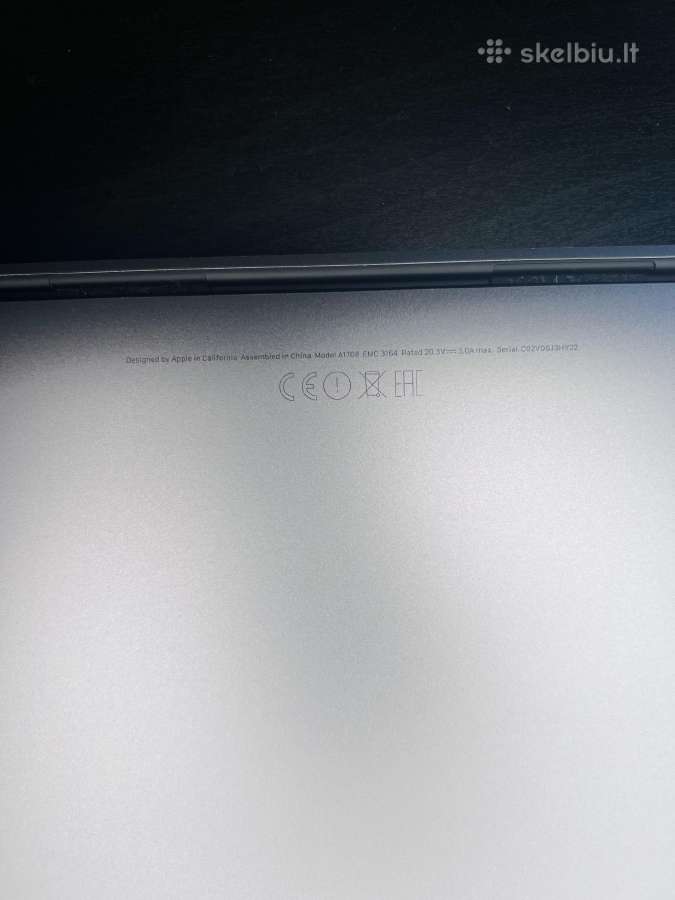 MacBook Pro 13 2017 su defektu - nuotraukos Nr. 3