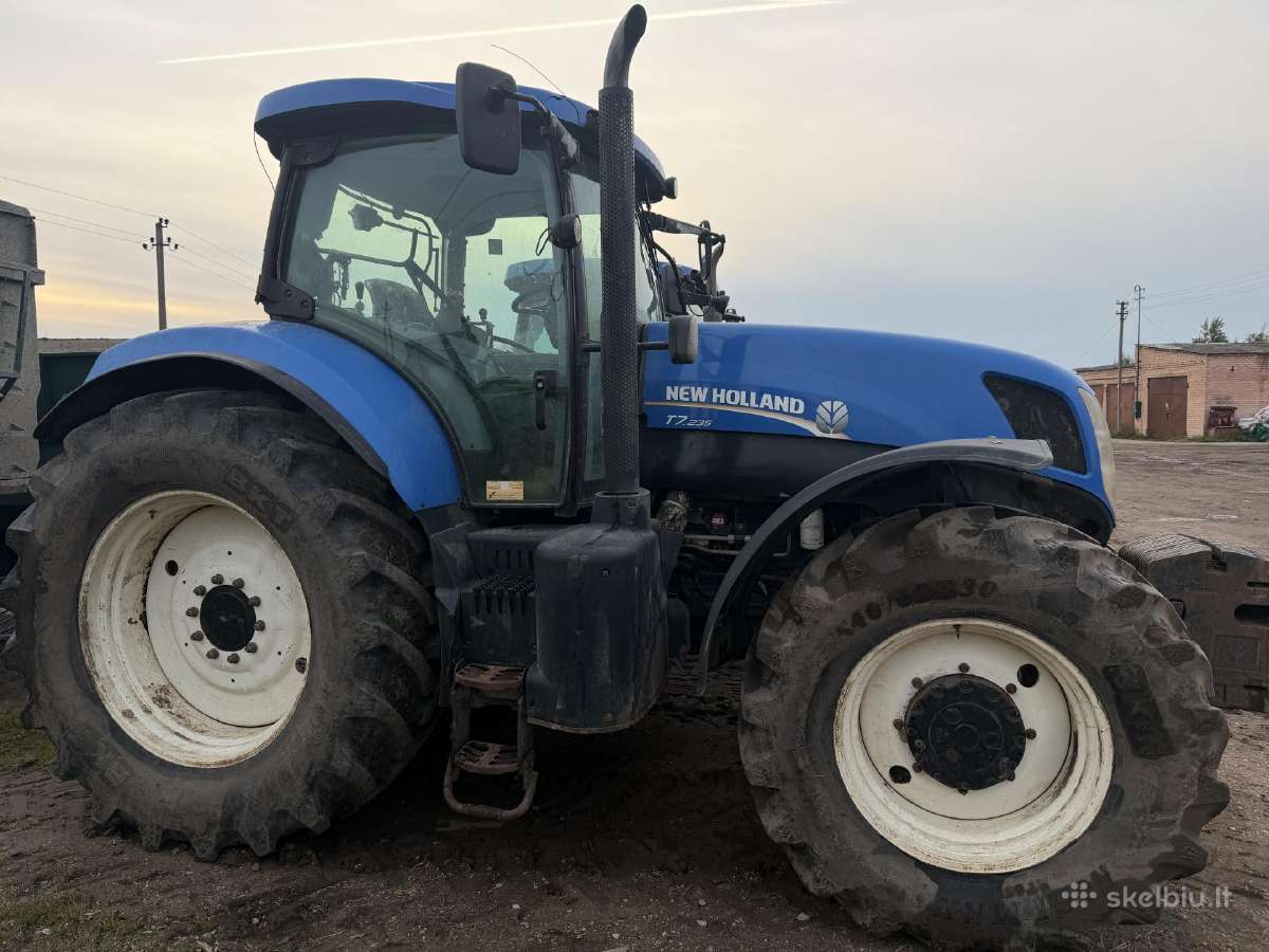 New Holland T7.235 - nuotraukos Nr. 2