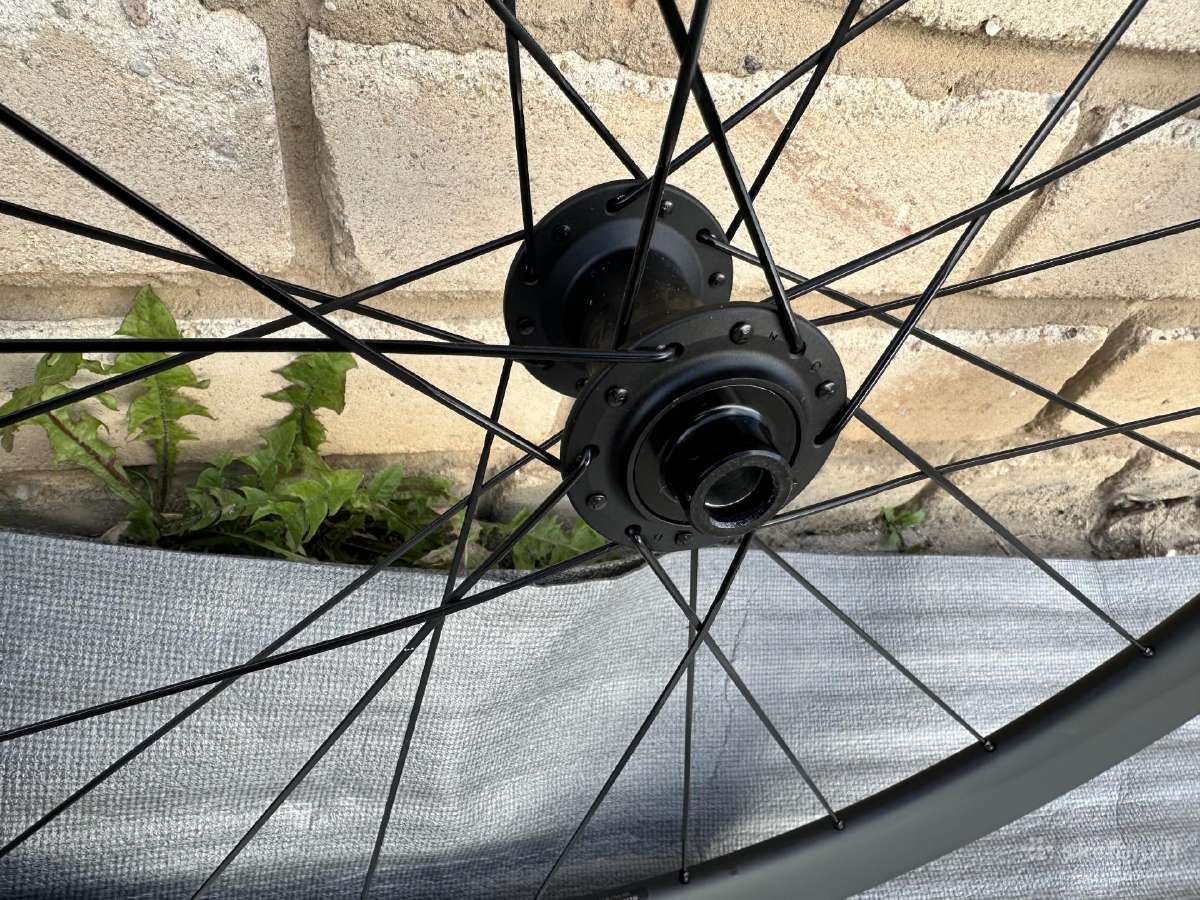 Bontrager Aeolus Elite 50 karboniniai ratai - nuotraukos Nr. 6