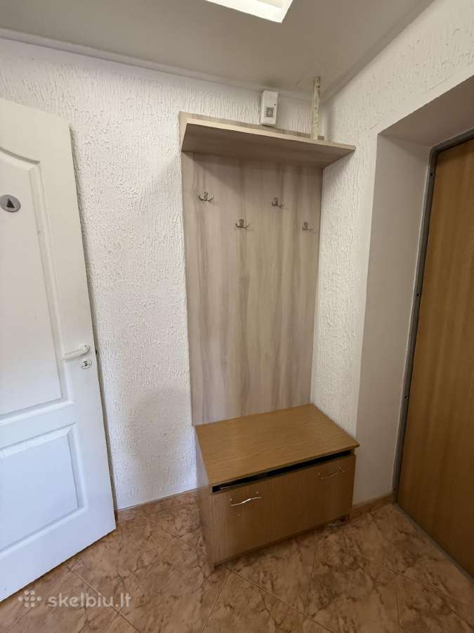 Atiduodu spintelė, kabyklė - nuotraukos Nr. 3