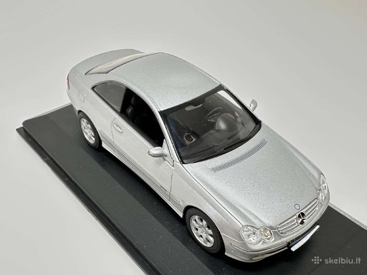 Mercedes-benz Clk Coupe C209 2001 sidabro 1:43 - nuotraukos Nr. 4