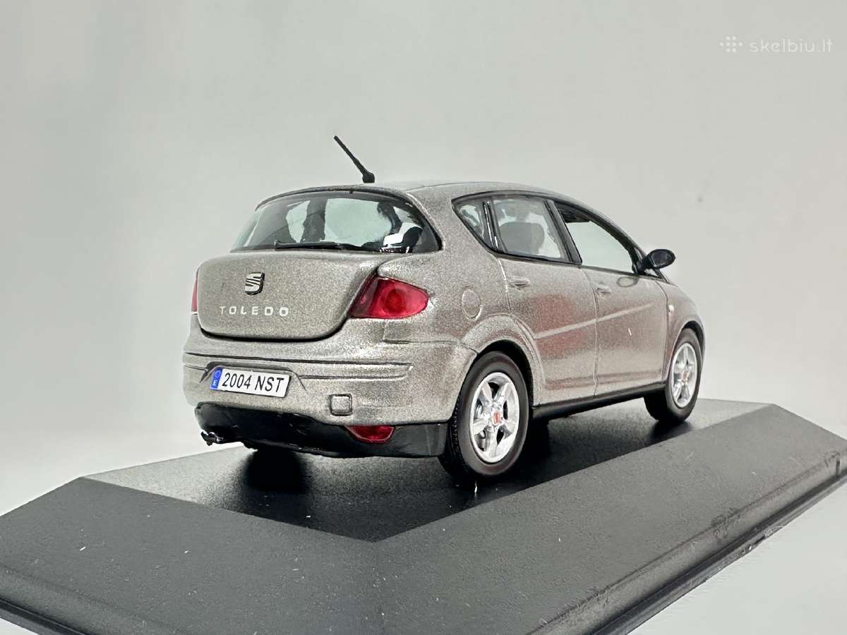 Seat Toledo 2004 pilka 1:43 Fischer - nuotraukos Nr. 4