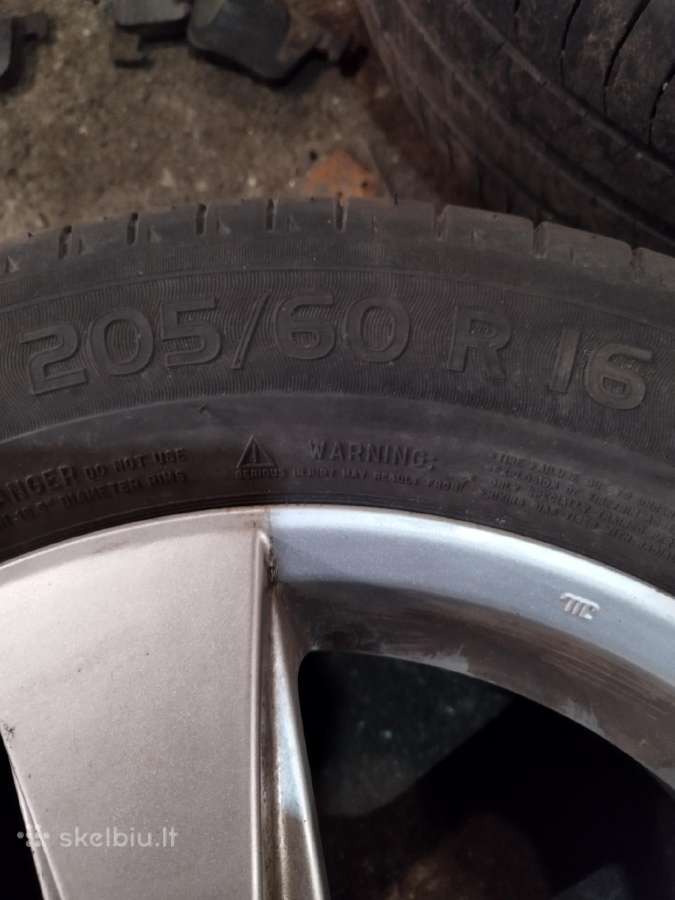 Suzuki Sx4 originalūs ratlankiai su padagom 6x16j - nuotraukos Nr. 3
