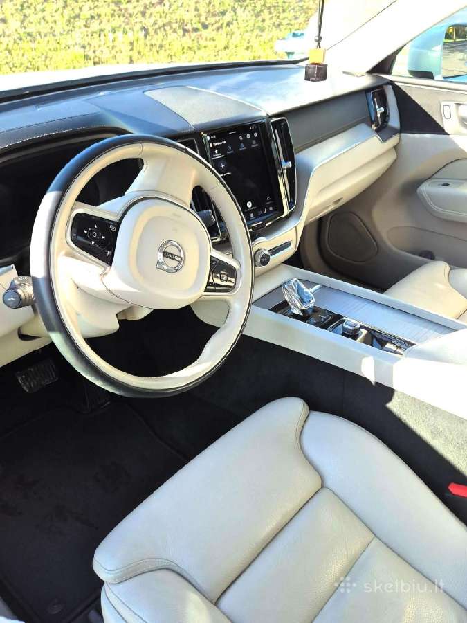Volvo XC60 - nuotraukos Nr. 4