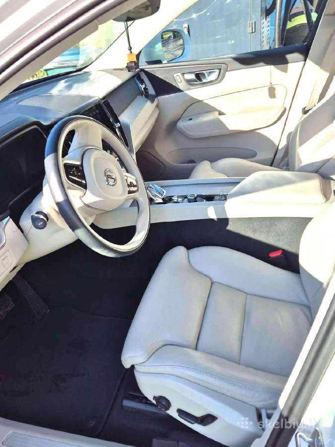 Volvo XC60 - nuotraukos Nr. 7