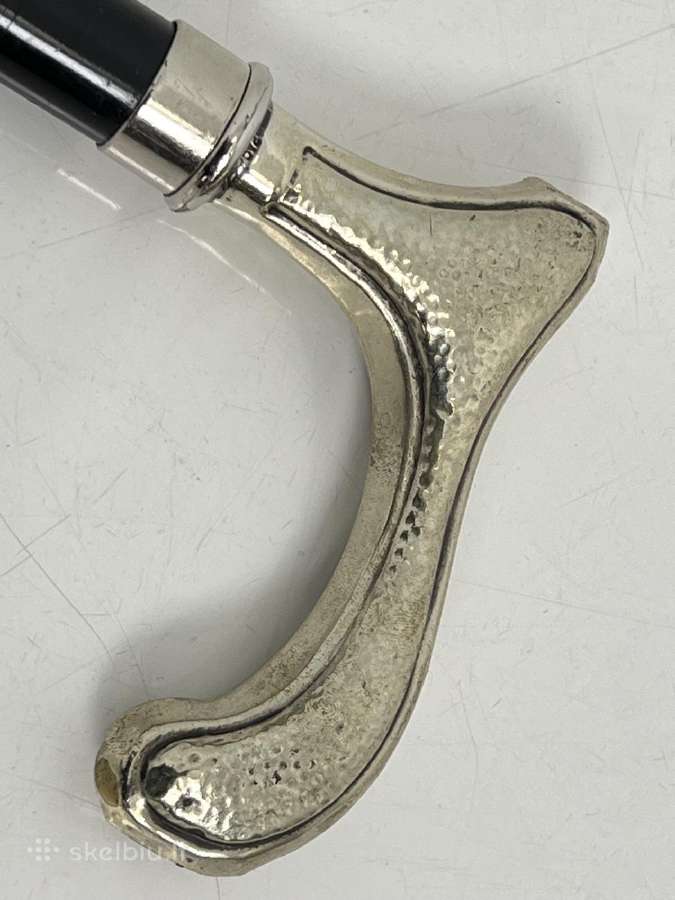 Metalinė vaikščiojimo lazda su sidabruota rankena - nuotraukos Nr. 4