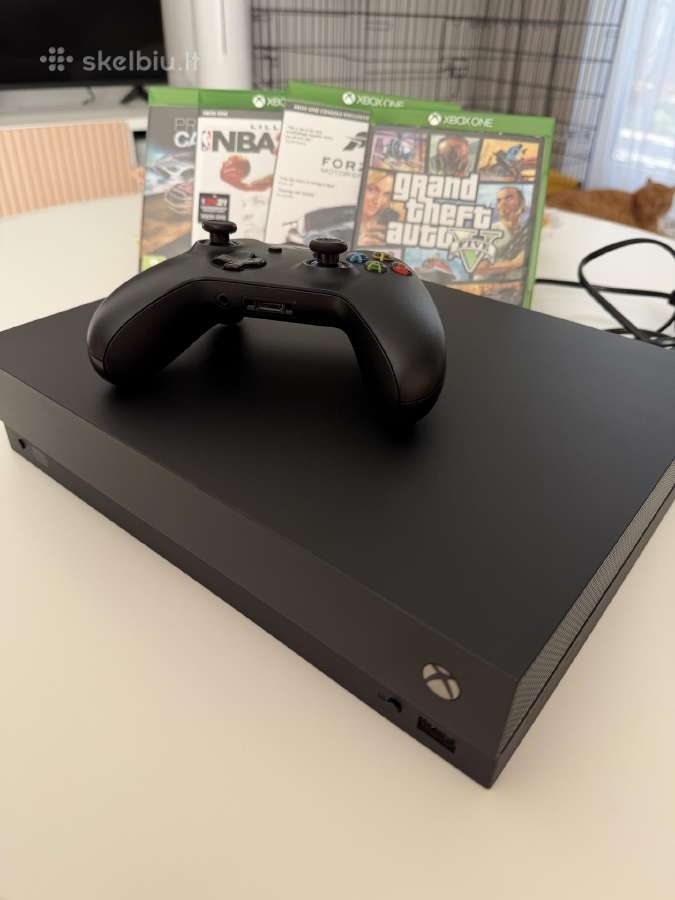 Xbox One X 1tb + originalus pultelis + 4 žaidimai - nuotraukos Nr. 2