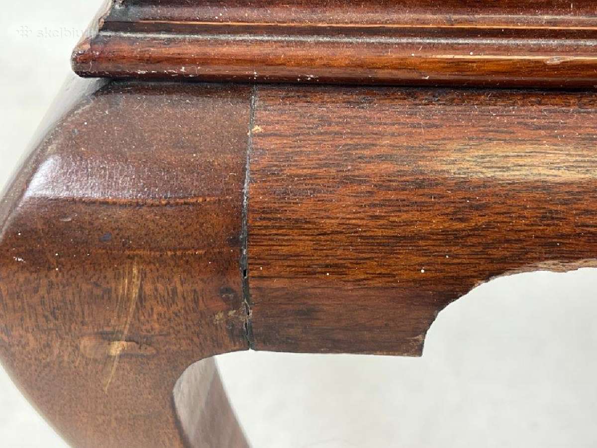 Angliško stiliaus raudonmedžio vitrina - nuotraukos Nr. 13