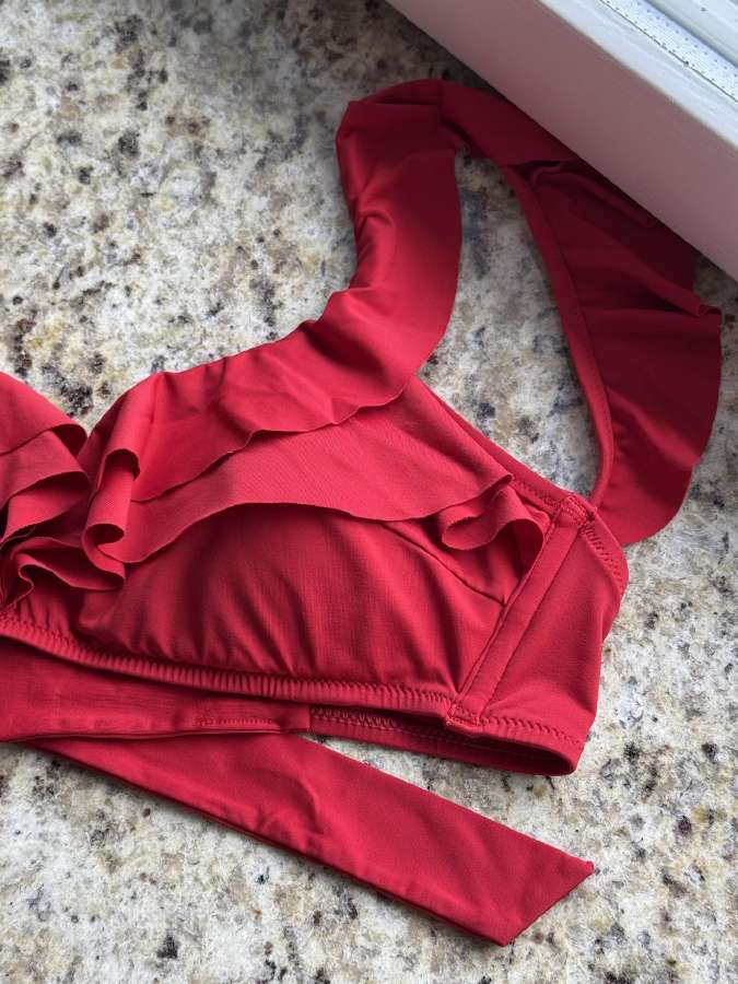 Oysho Ruffle raudonas atskiras bikinis 40-42 dydis - nuotraukos Nr. 11