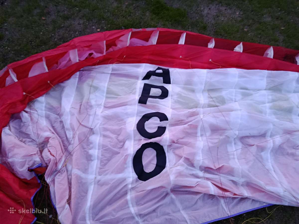 Parasparnis su Apco sparnu ir atsarginiu parasiut - nuotraukos Nr. 3
