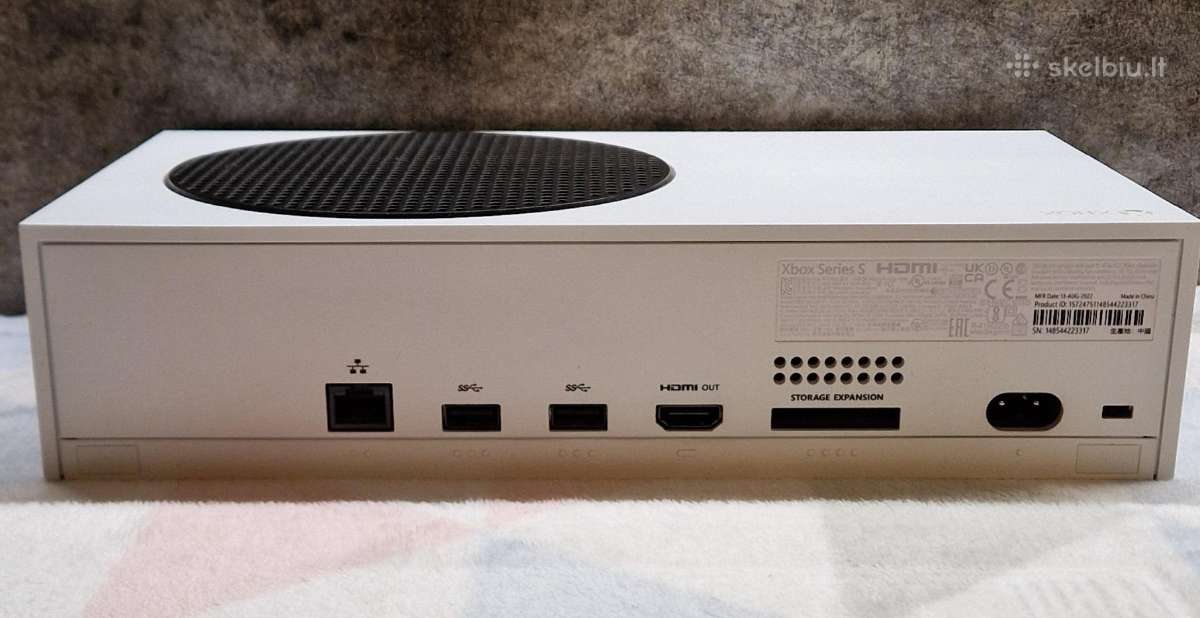 Xbox Series S 512gb + 2 pulteliai ir dėžutė - nuotraukos Nr. 3