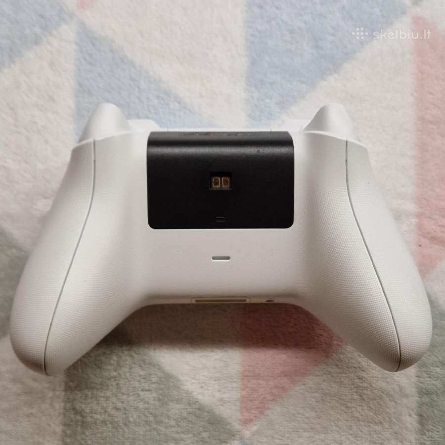 Xbox Series S 512gb + 2 pulteliai ir dėžutė - nuotraukos Nr. 5